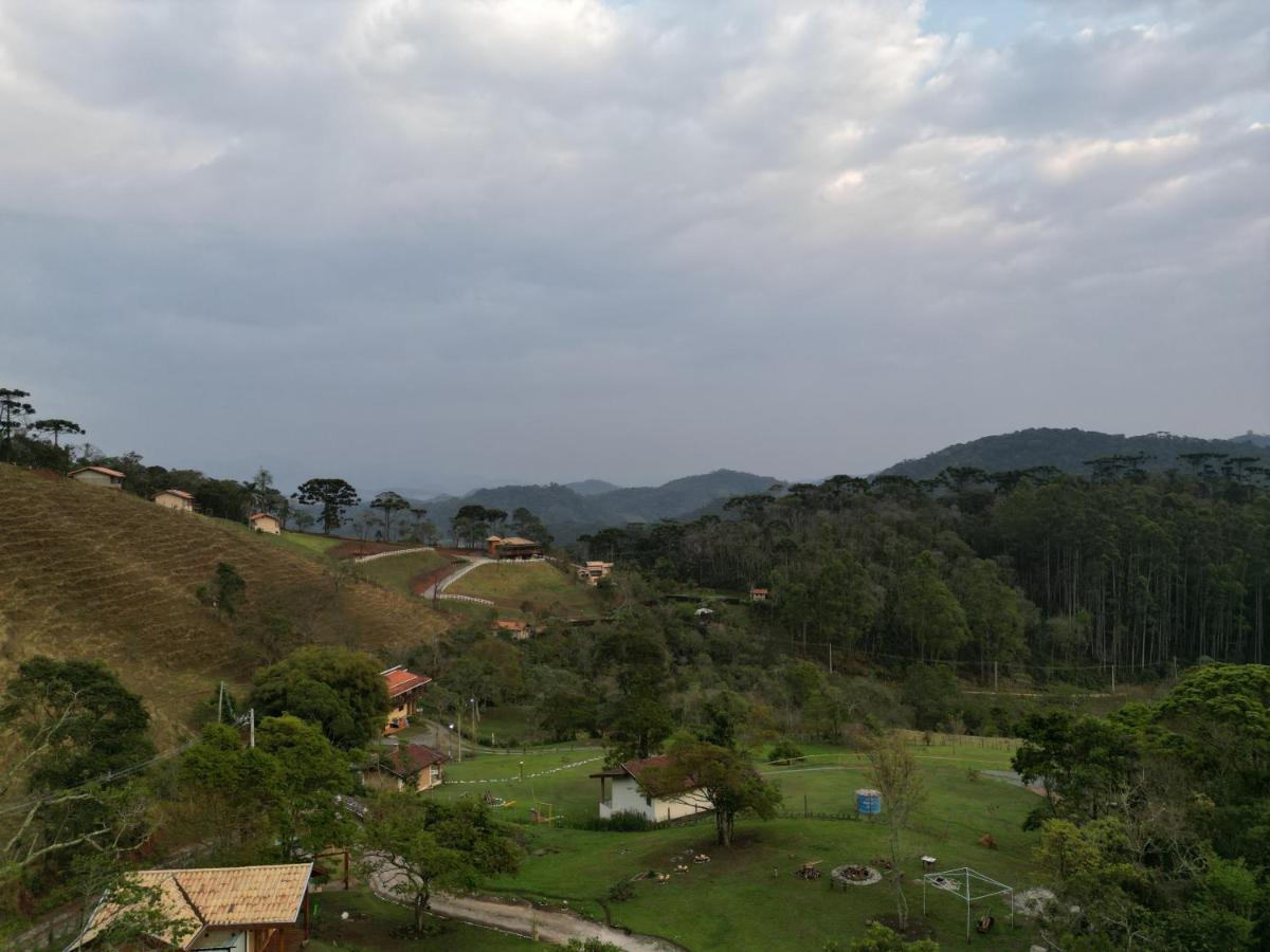 Villaggio da Mata Santo Antônio do Pinhal Esterno foto